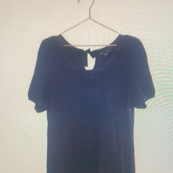 Gap outlet short sleeved sweater with tie around neck size XL - Picture 1 of 1